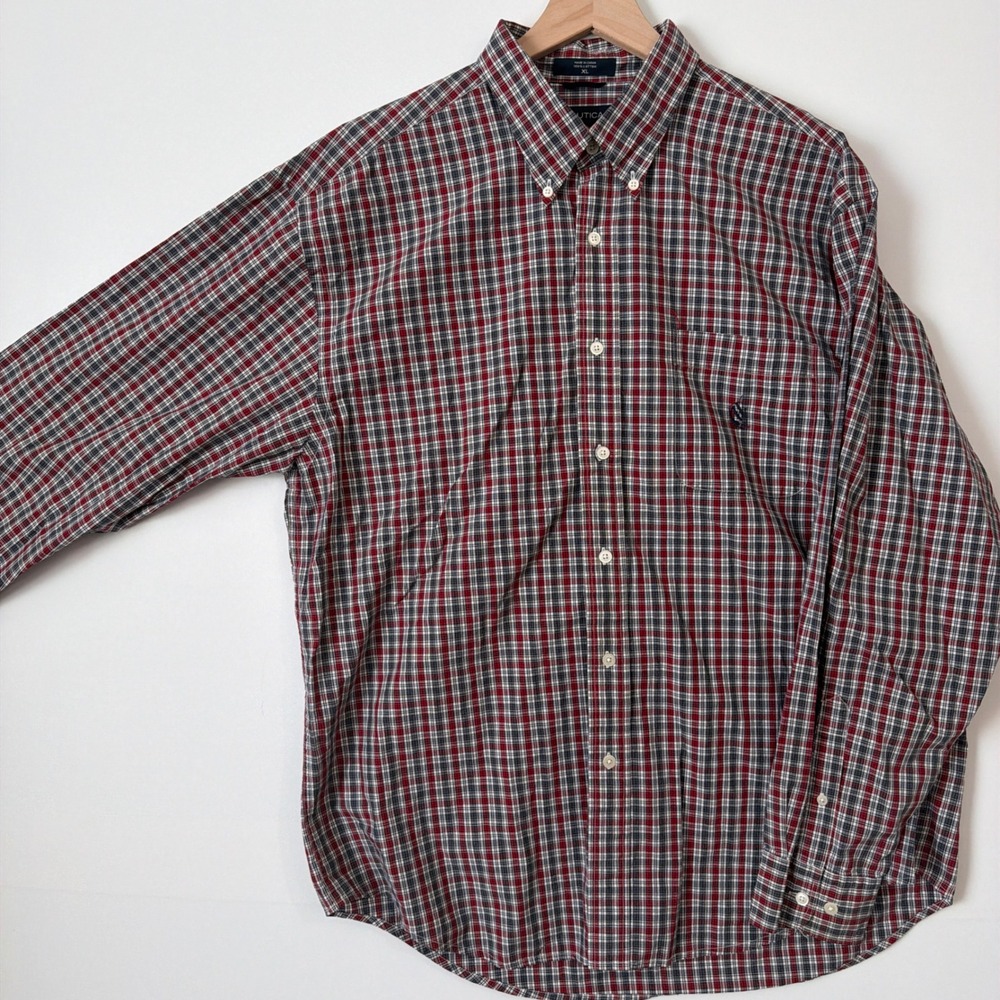Nautica Plaid Button Down Shirt Mens XL Red Navy Blue White Cotton Long Sleeve